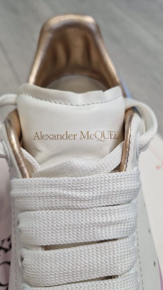 Adidasi Alexander McQueen Dama