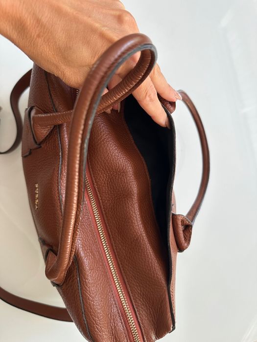 Дамска чанта FURLA Capriccio в кафяво/ коняк