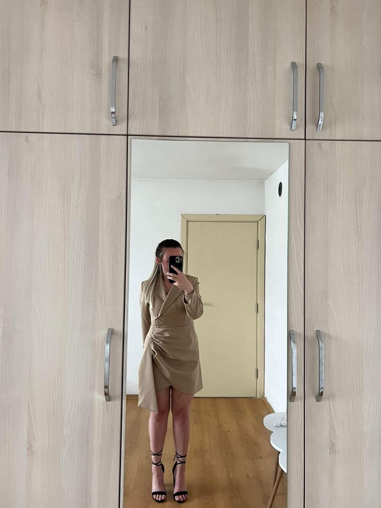 Рокля.