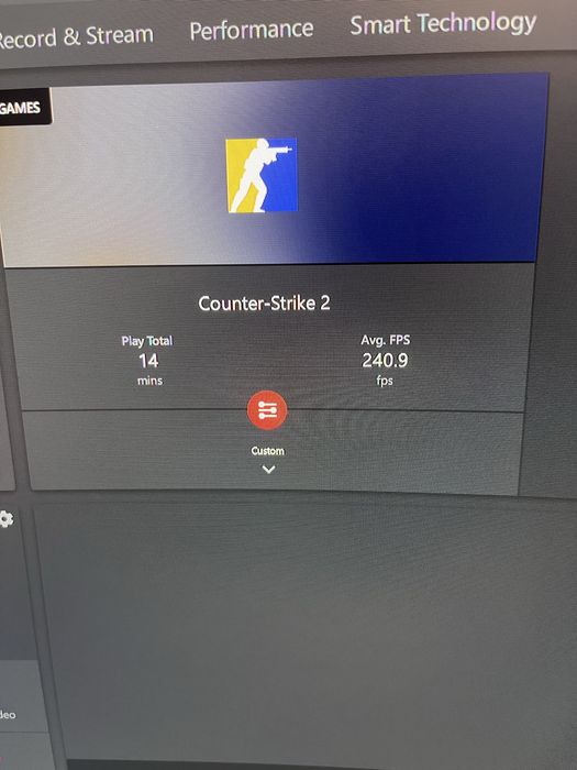 Pc Gaming compact Lenovo RX 6600