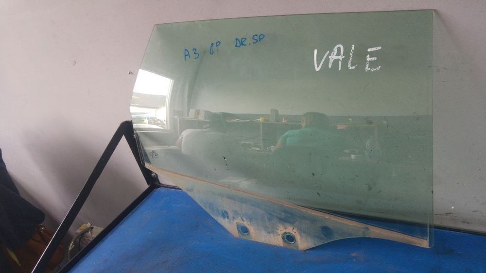 geam usa dreapta spate audi a3 8p 2003-2012 43r-001057