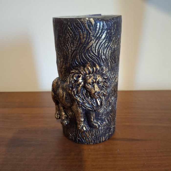 Свещ лъв  и ароматна кафе