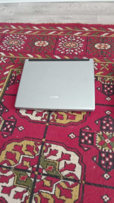 Продам ноутбук на запчасти Samsung, Toshiba, HP