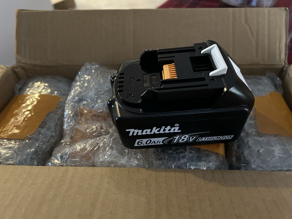 Акумулаторни батерии Makita BL1860B  Напрежение: 18V 6.0 Ah Макита