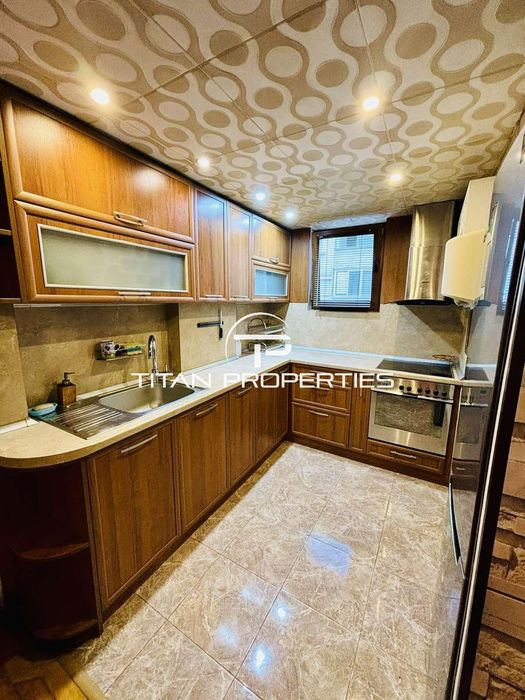 Дава се под наем Двустаен апартамент в Бургас, Възраждане - 67 кв.м за 408 € - Снимка #4