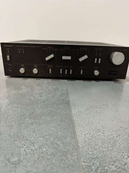 Vand amplificator/statieTECHNICS SU-V7 630W (muzica,casa,sistem audio)