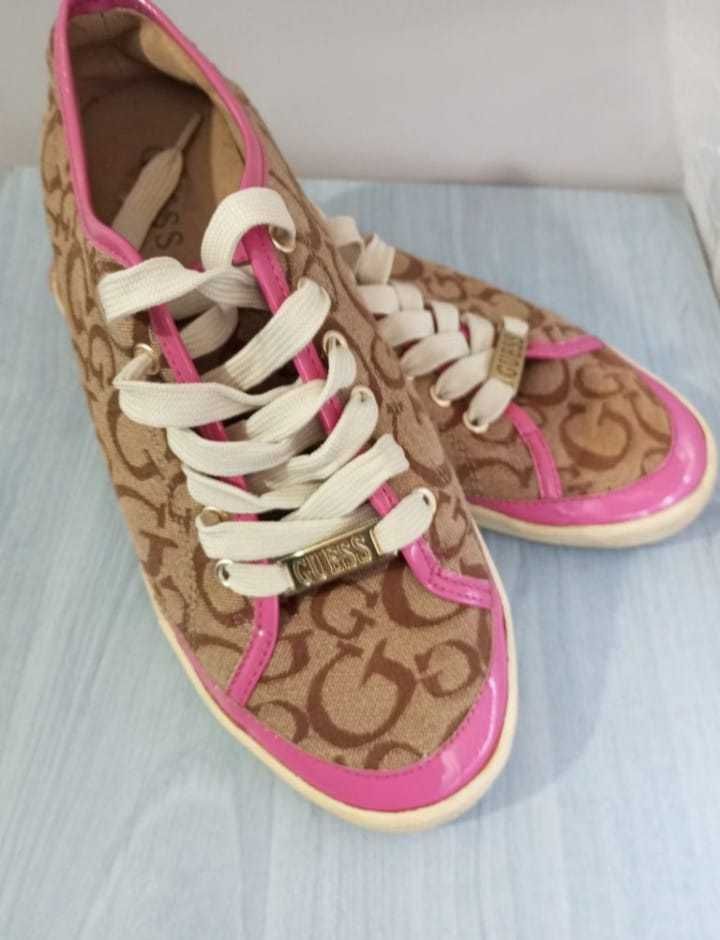 Teniși Guess mărimea 38,5 din material textil