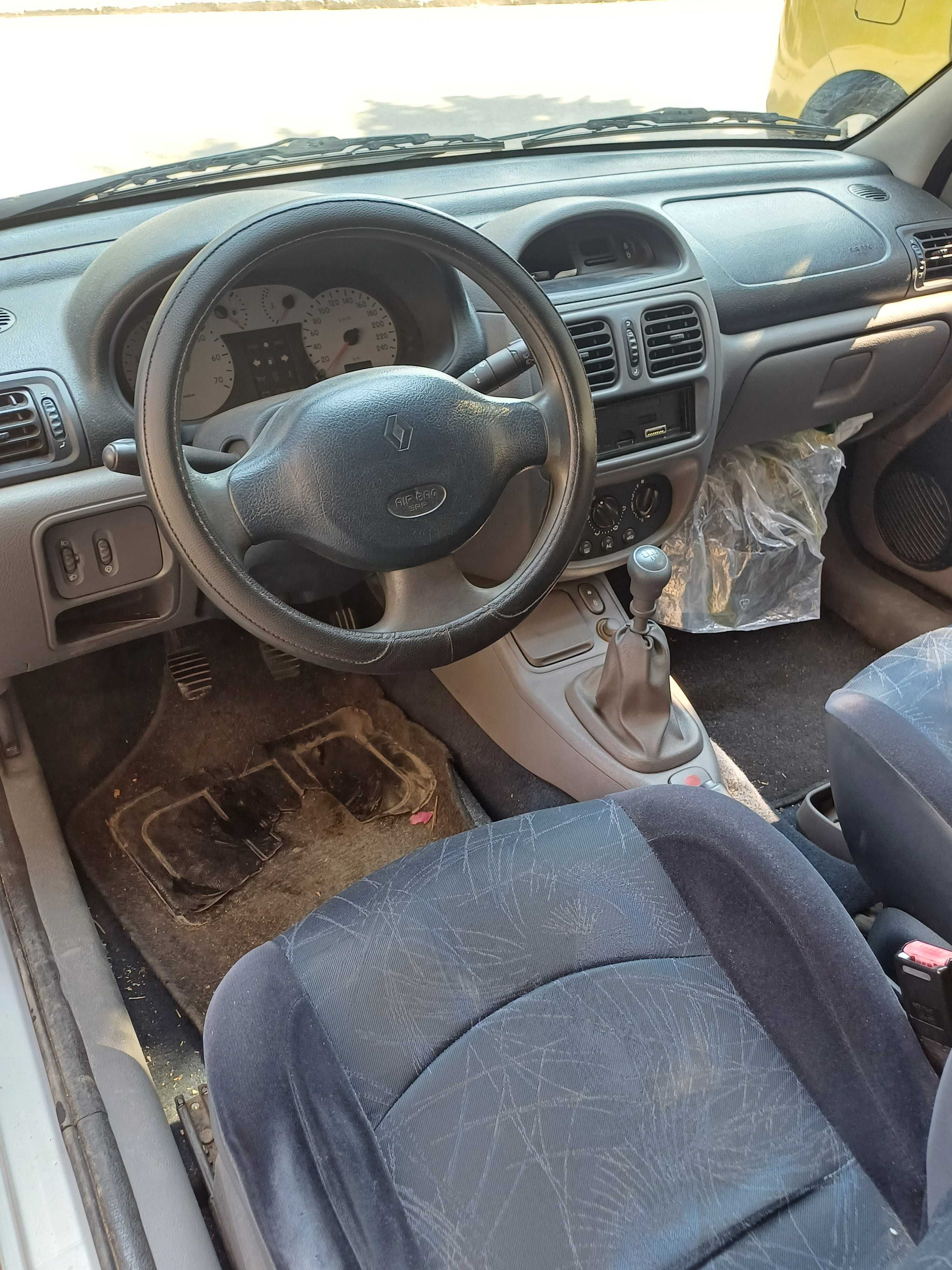 Reno Clio 1.4 98hp