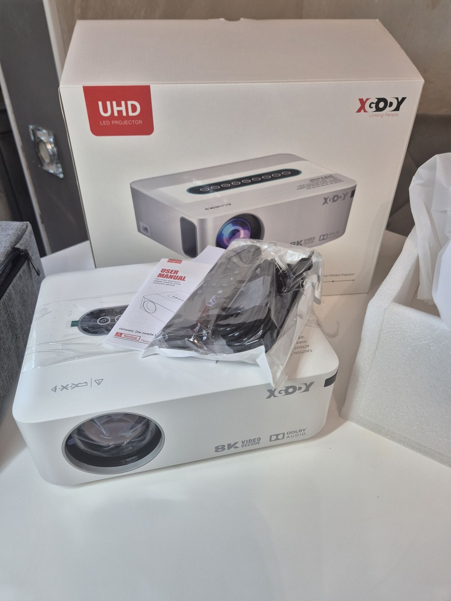 Smart 8K Android WiFi 5GВисок клас  проектор Native 1080P