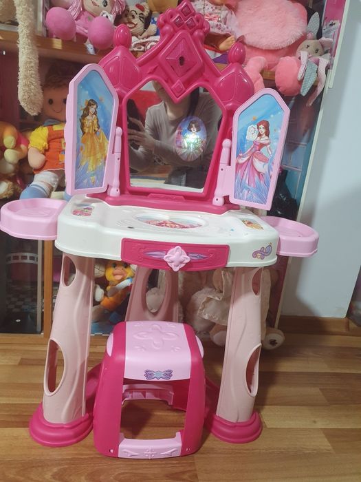 Masuta de înfrumusețare