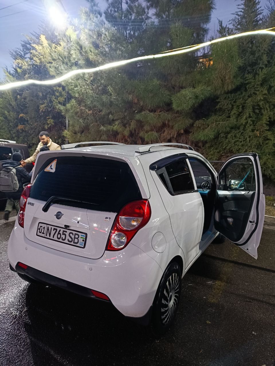 Spark R2 srochna sotiladi
