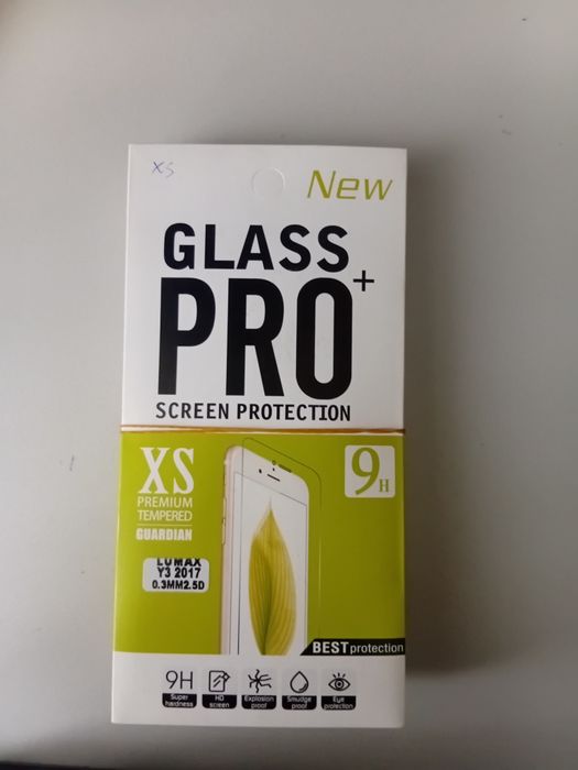 Стекло на iPhone xs