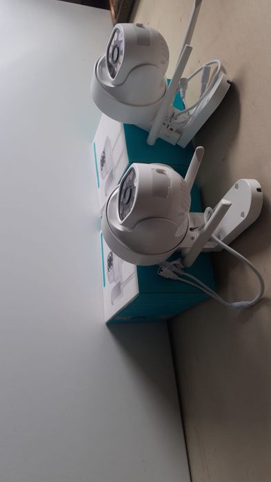 Camere de supraveghere rotative cu aplicatie de pe tel cu vedere noctu