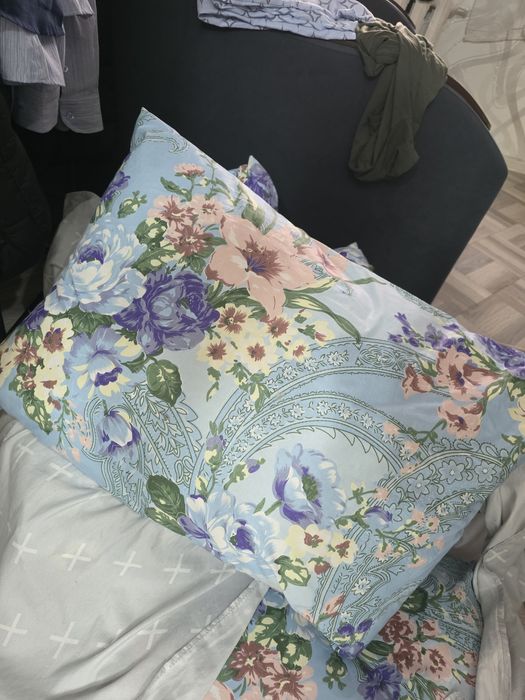 Продам подушки из натурального пера