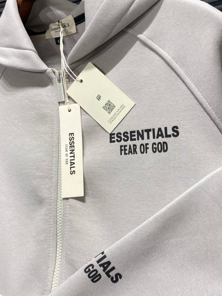 Мъжки Екип Essentials  XL, XXL, 3XL