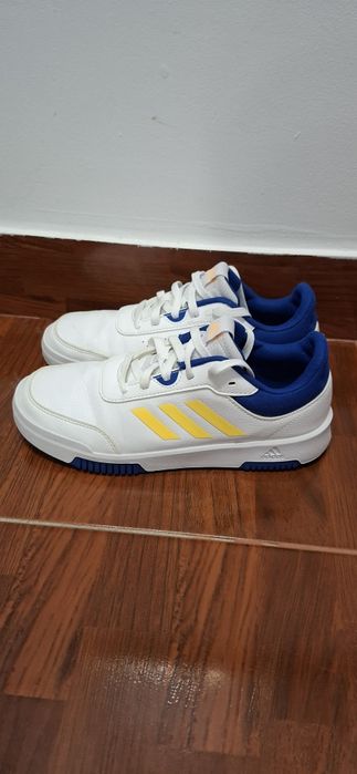 Adidasi adidas nr 40