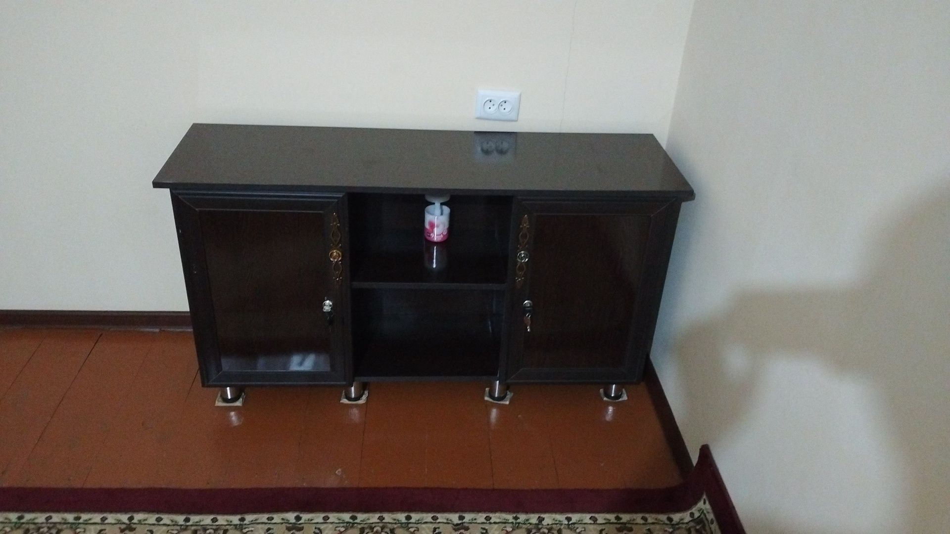 shkaf SOTILADI 125x37 ustki qismi