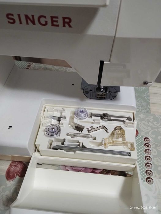 Masina de cusut Singer Concerto 2