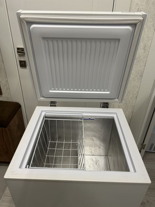 морозильная камера. в отличном состояния..