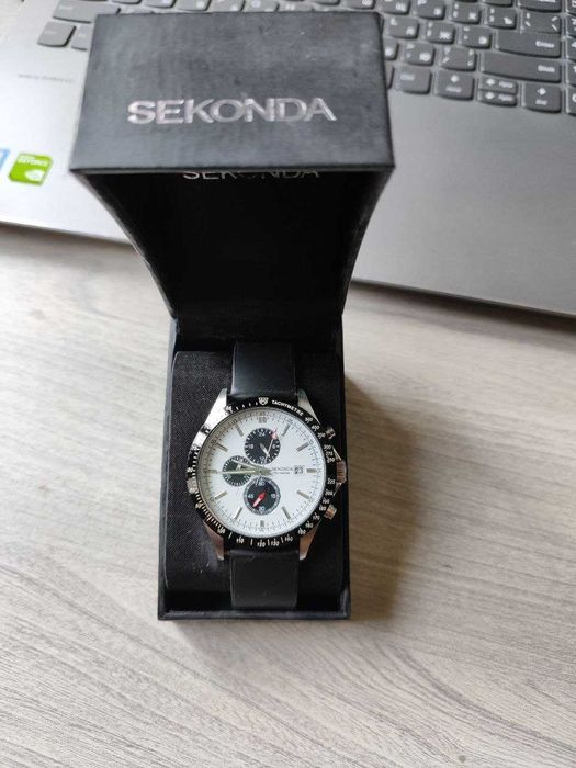 Часы Seconda 50  metrov