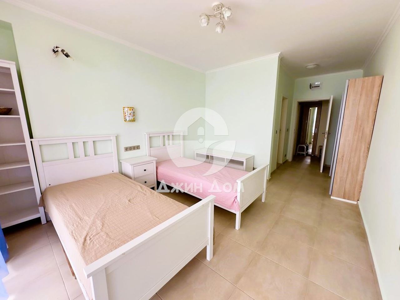 Продава се Тристаен апартамент в Несебър - 122 кв.м за 2214 €/кв.м - Снимка #9
