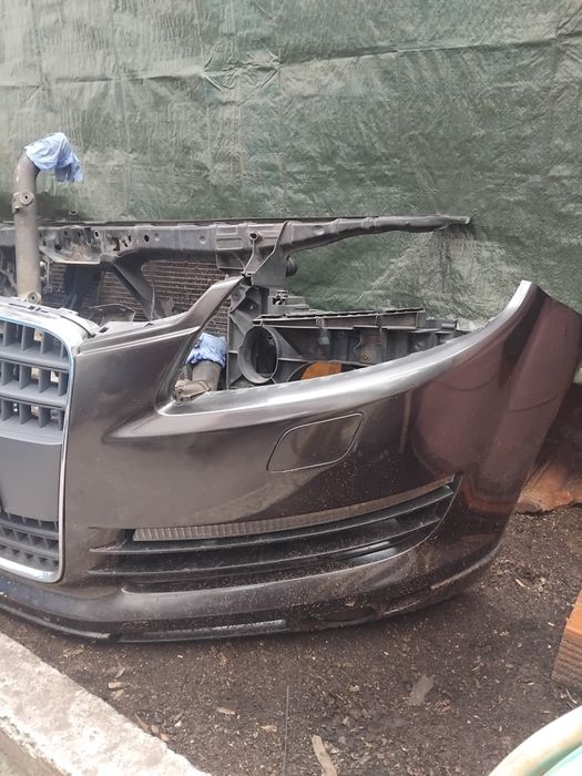 Предна броня Q7 2008 г.