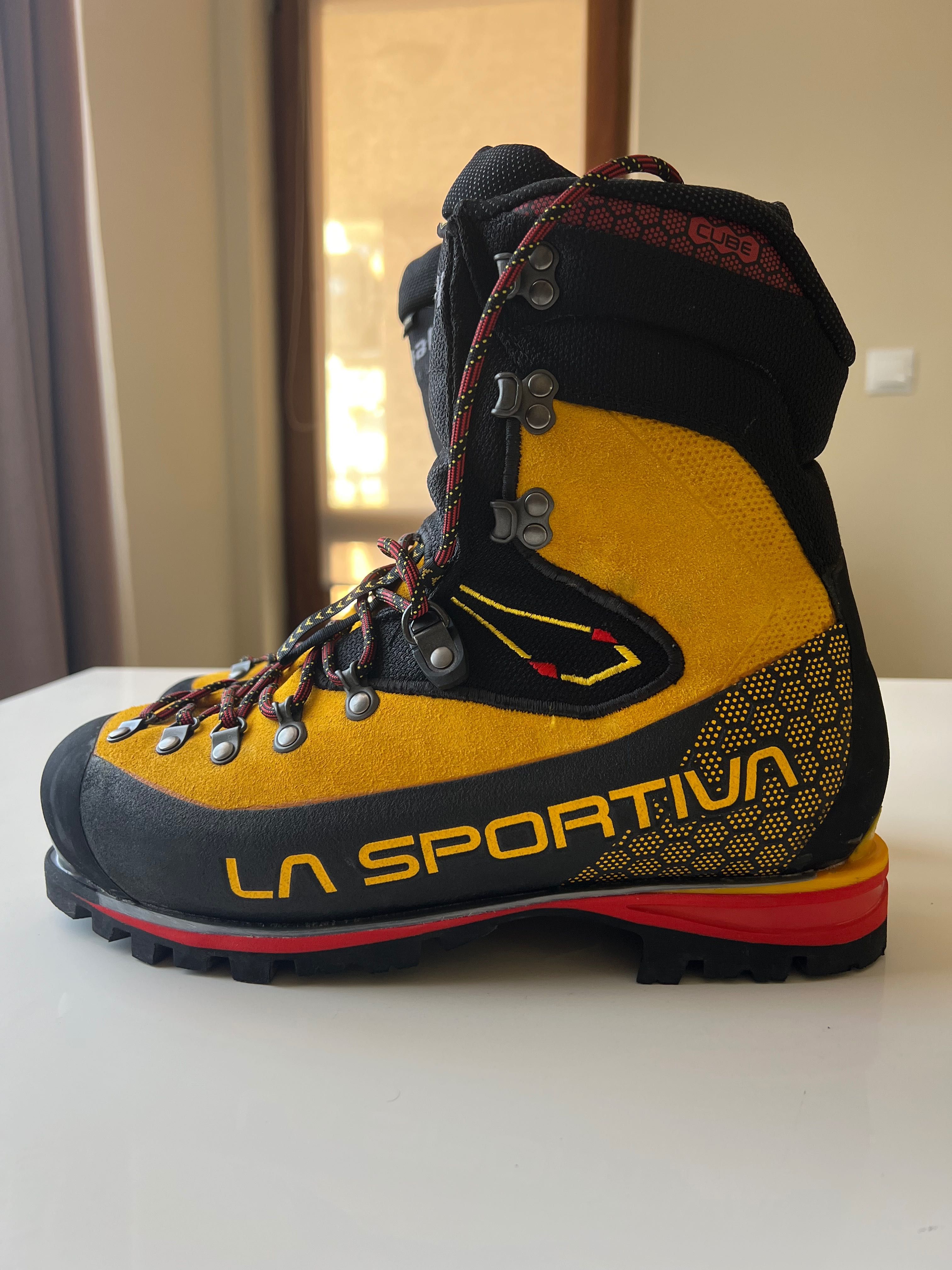 Зимни обувки La Sportiva Nepal Cube GTX