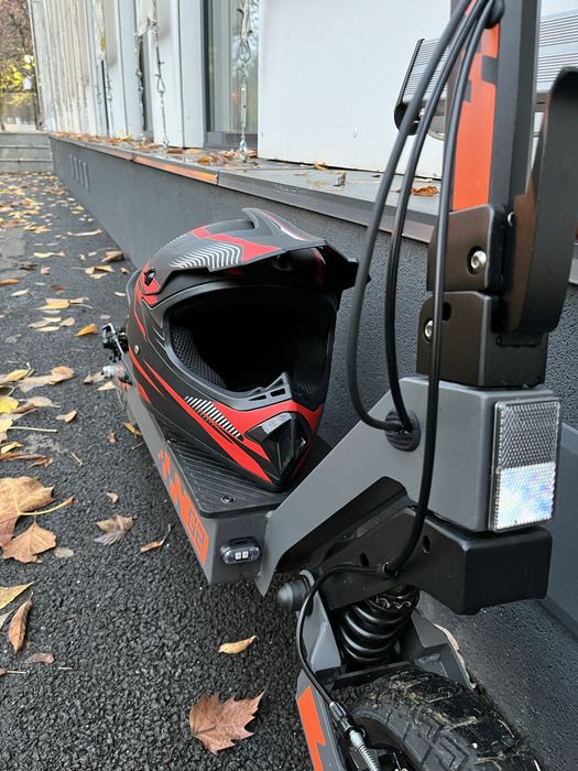 Vand Kukirin G2 , stare impecabila