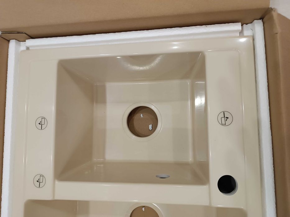 Kухненска Mивка от Полимермрамор - чисто нова