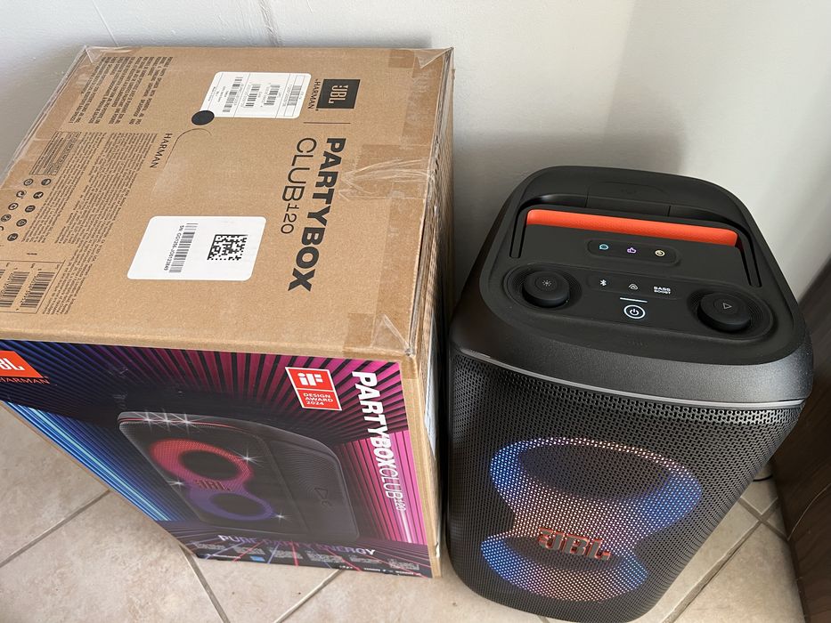 Продавам JBL Partybox 120 , 160w IPX4, Auracast, AI Sound Boost,