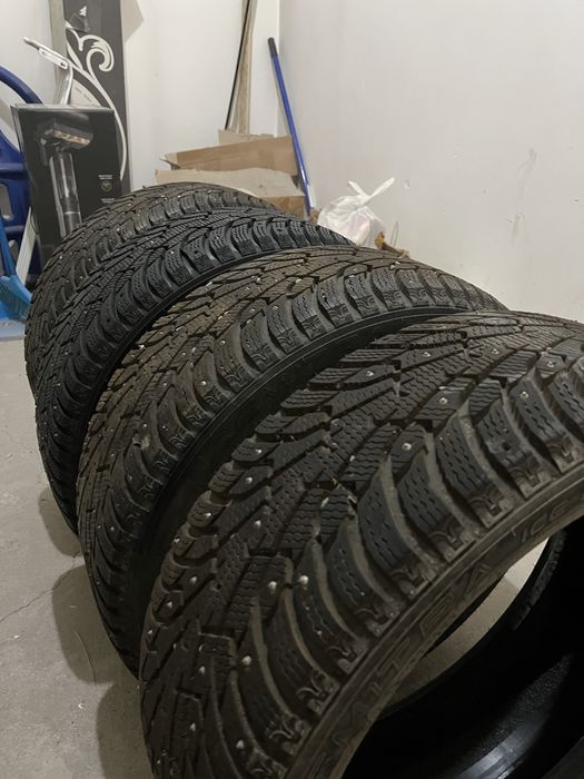 Шины зимние два комплекта