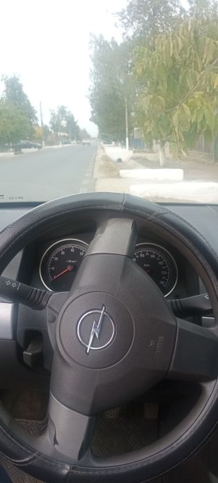 Vand Opel Astra H 2005