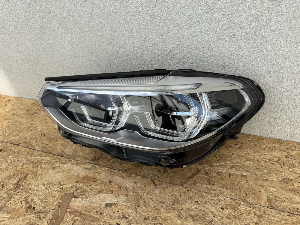 Far stanga BMW X3 X4 G01 G02 Full LED Adaptiv Original Europa