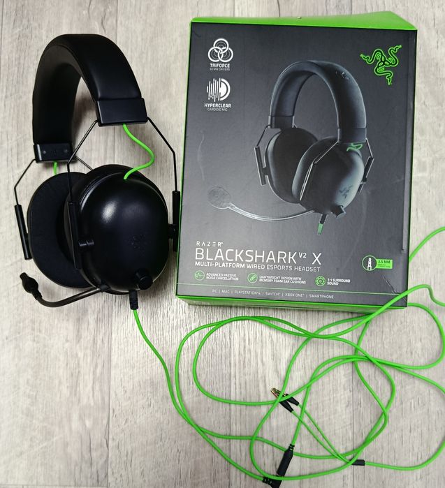 Игровые наушники RAZER blackshark v2 X