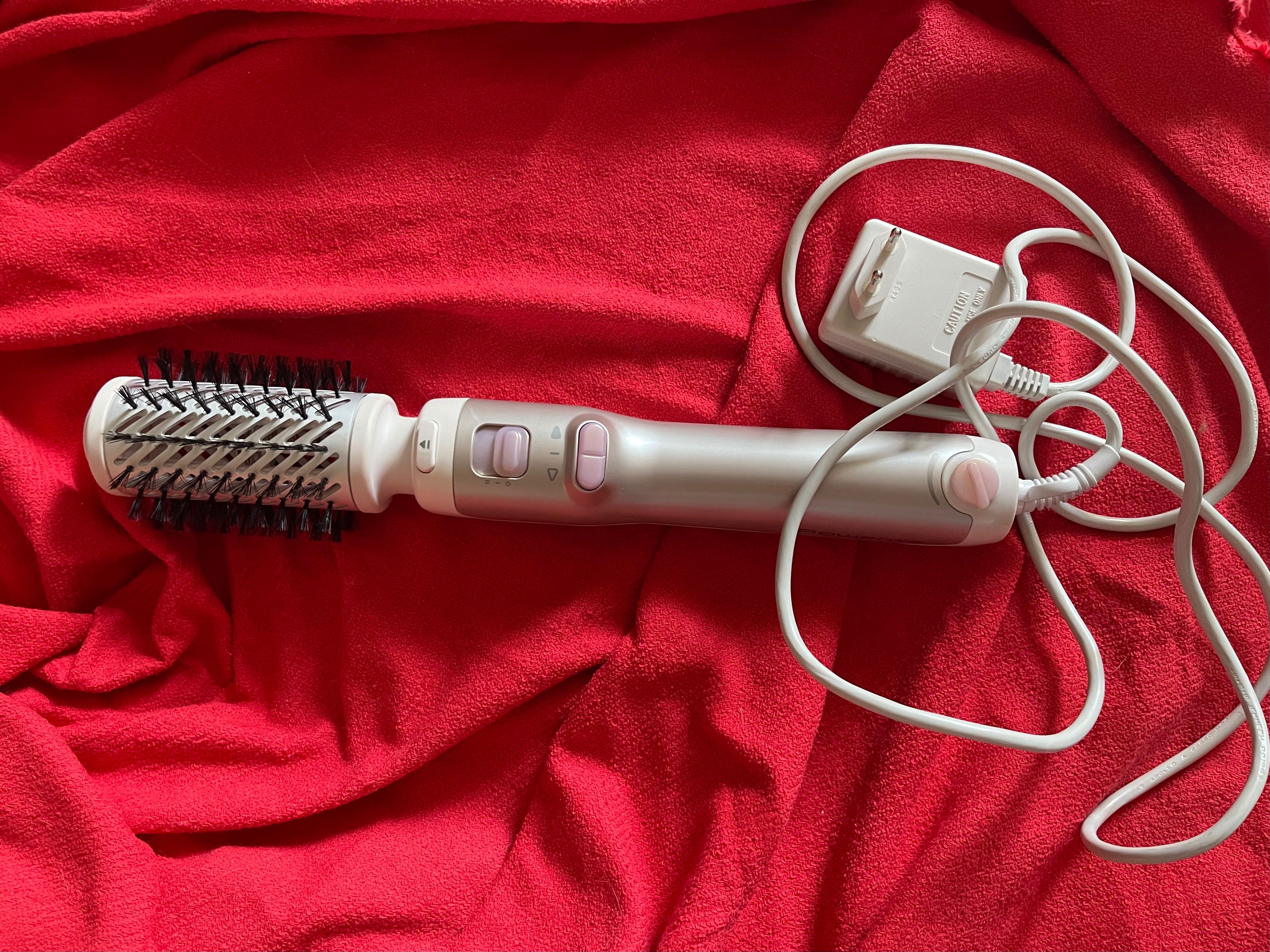 Фен-щетка Rowenta brush activ