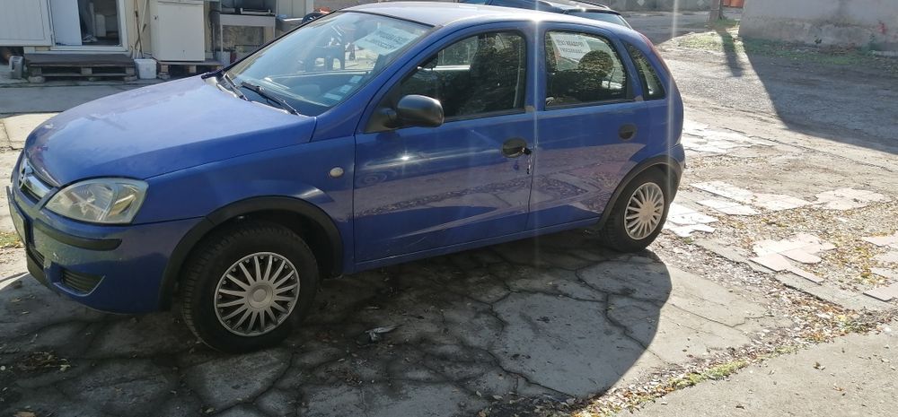 Opel Corsa 1.0 бензин