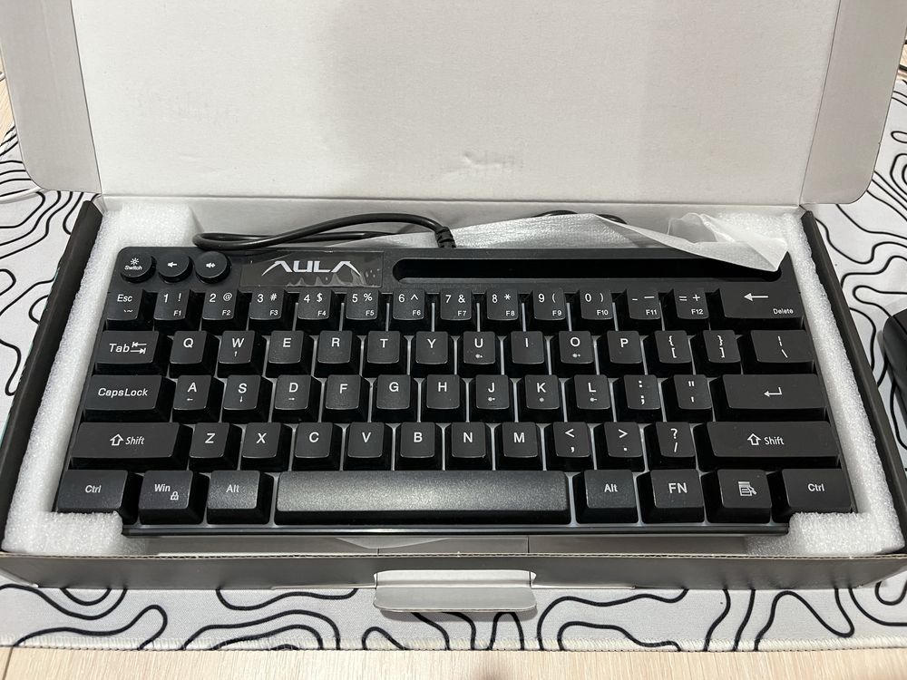 Игровая клавиатура AULA F2068 / Wing (новая)
