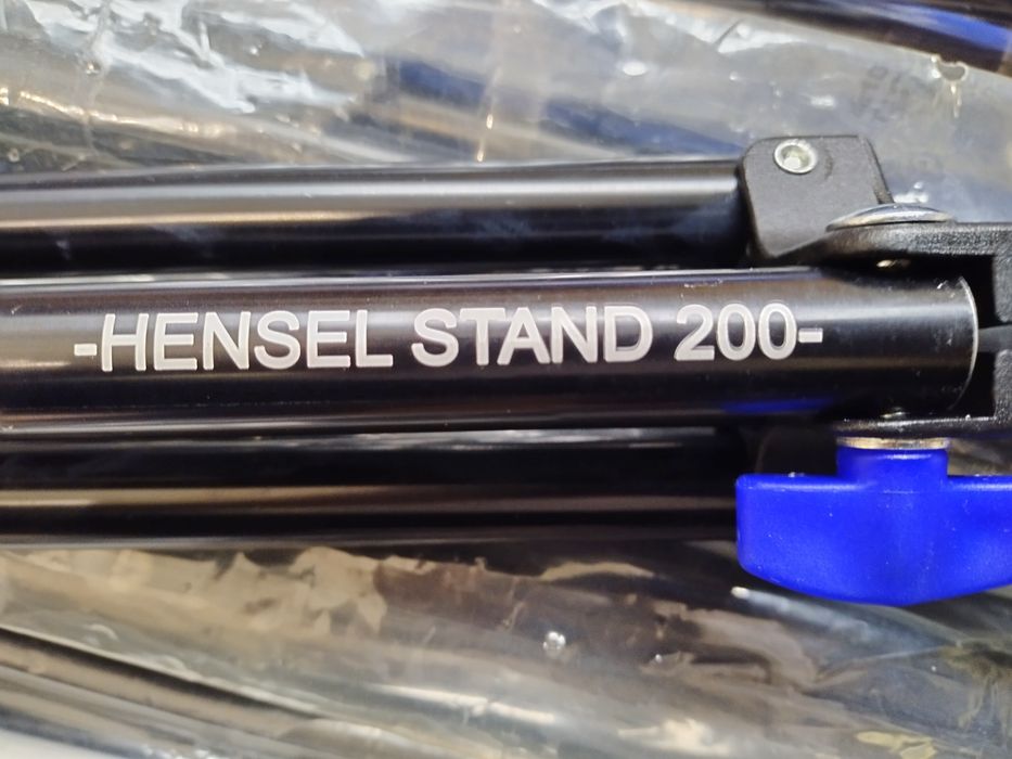 Стативи Хензел Hensel 200 6бр