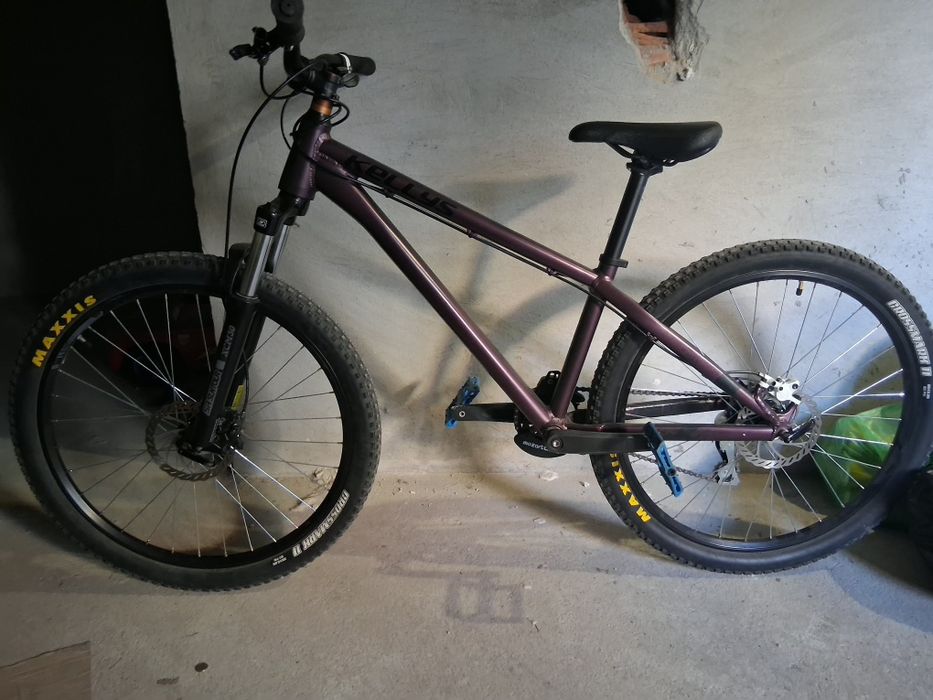 Kellys whip 10 лилав 1×7 M