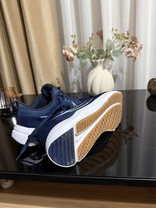 Adidași Nike de alergat/sală