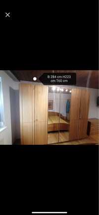 Dulap dormitor + comod+ pat din lemn masiv