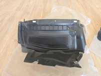 Ляв подкалник Audi A6 4G | 4G0853887C |