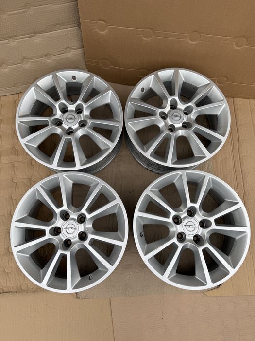 Оригинални Алуминиеви Джанти за Opel “17” 5x110 ET 39. 7J