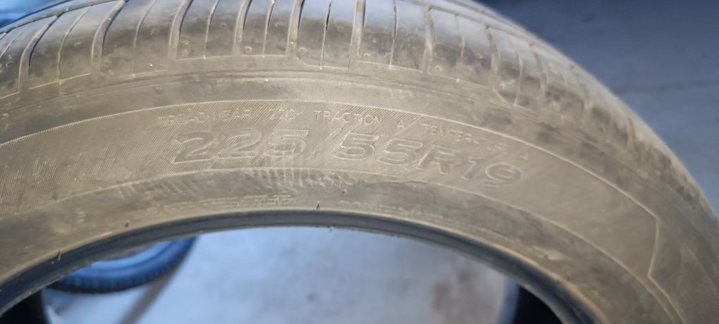 Гуми Hankook 225/55 R19