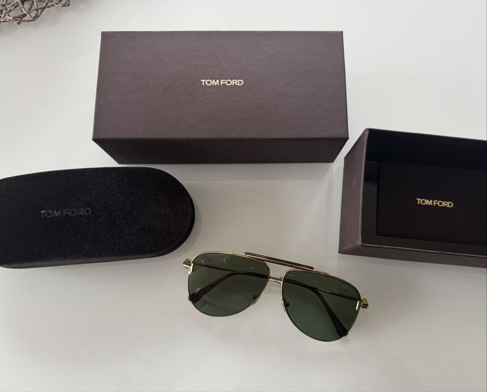 Оригинални слънчеви очила TOM FORD
