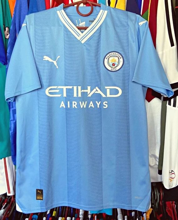 Продаётся футболка FC Manchester City Англия ОРИГИНАЛ !!!
[8 фотографи