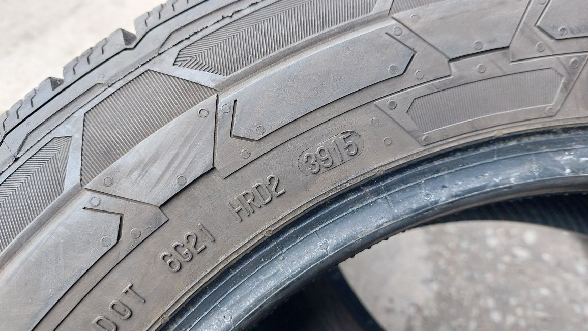 Зимни гуми за Бус 195/65/16 C Continental VanContactWinter 4 броя