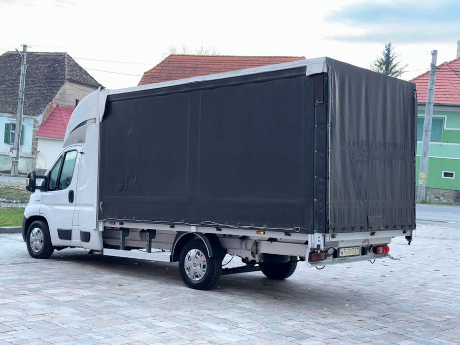 Fiat Ducato Renault master Iveco daily