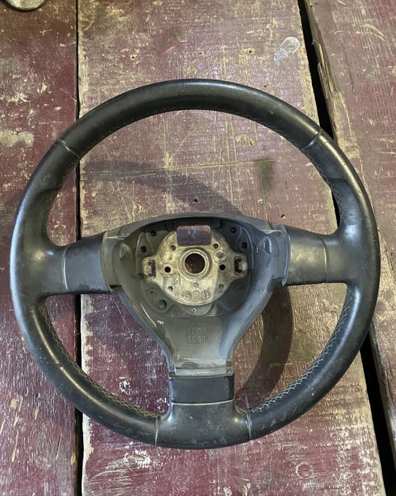 volan audi a4 b8     passat b6