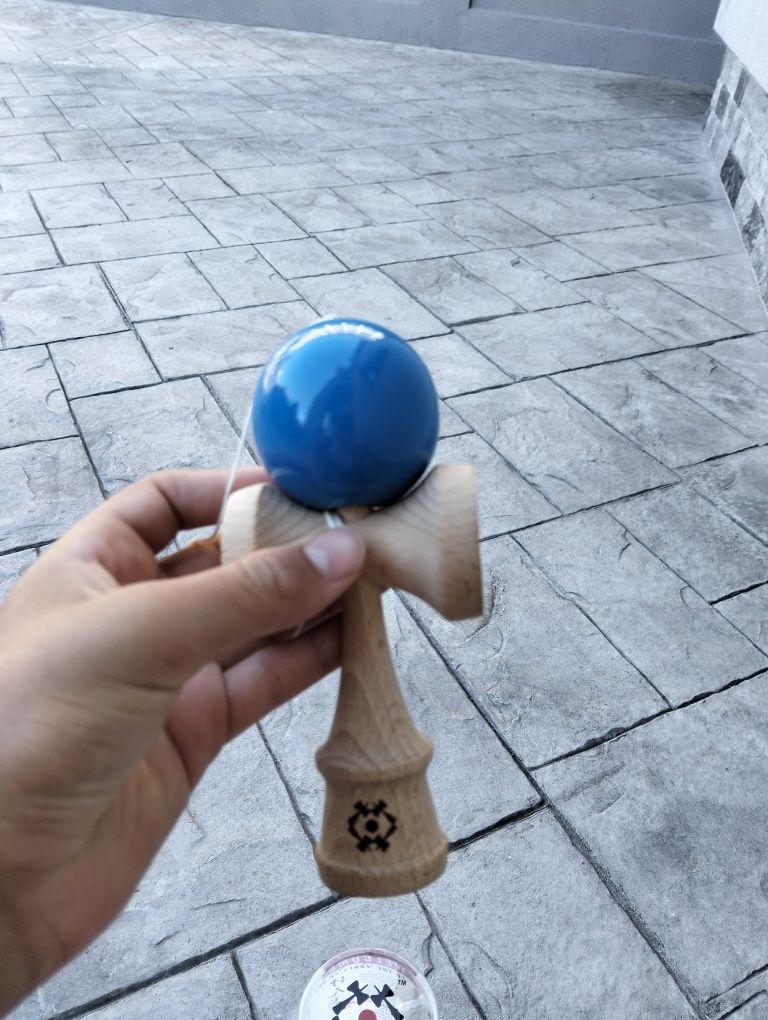 Kendama Usa în stare foarte buna